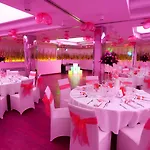 Leonardo Boutique Center Otel