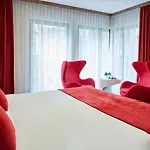 Leonardo Boutique Center Otel