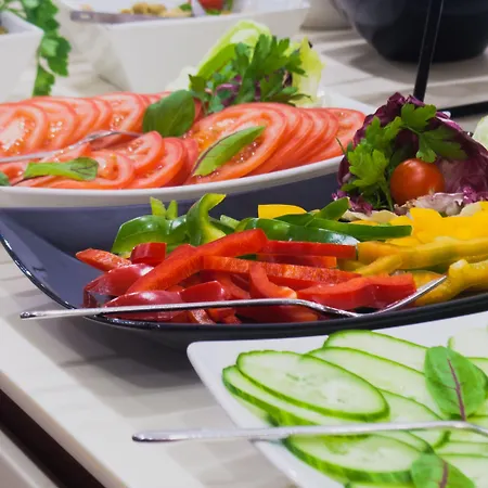 Ξενοδοχείο Leonardo Boutique Center 4*