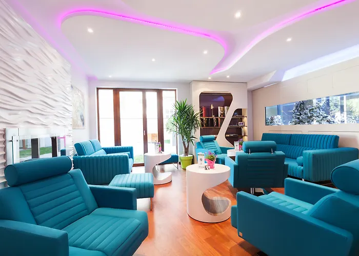 Leonardo Boutique Center Otel 4*